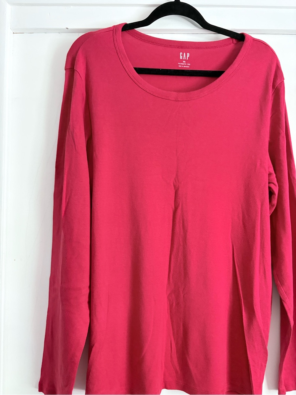 GAP Women's Long Sleeve Crewneck Top - Fuchsia Pink